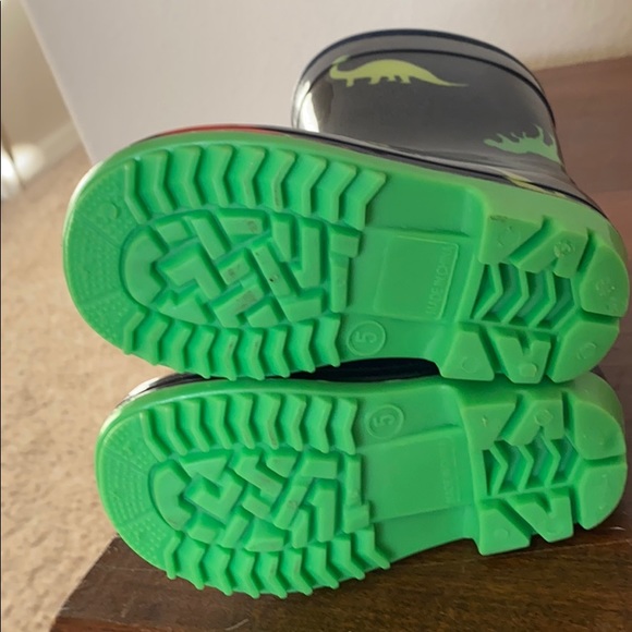 Toddler rain boots - Picture 3 of 4